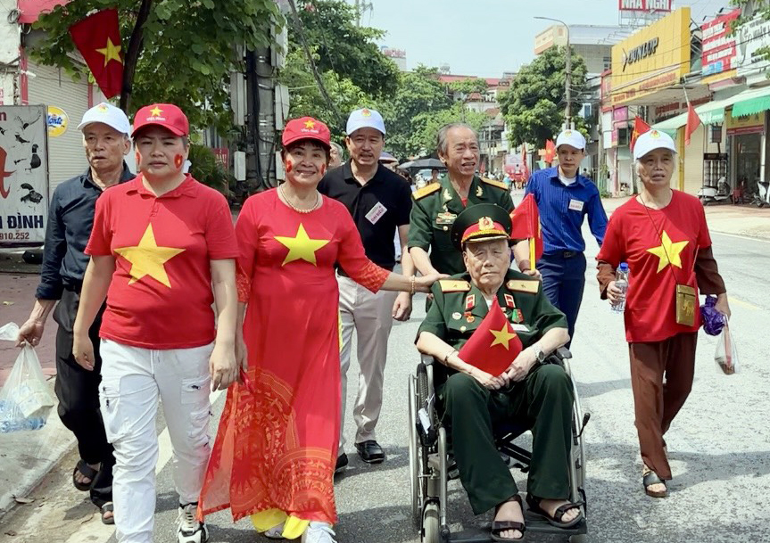 Vị tướng xe tăng và 2 lần dọa “trốn”